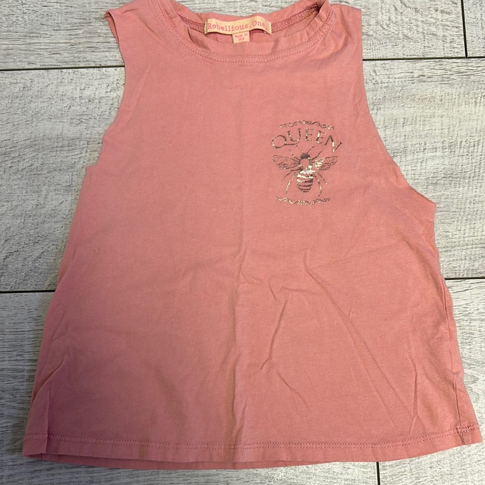Rebellious One Womens Bee Graphic Print Tank Top Coral